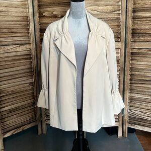 Maggie Barns 3 Blazer, lightweight, brand new